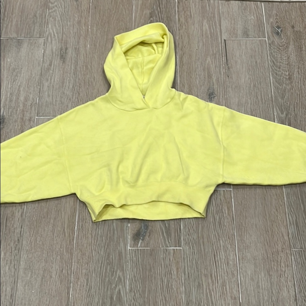 Zara Cropped Yellow Hoodie